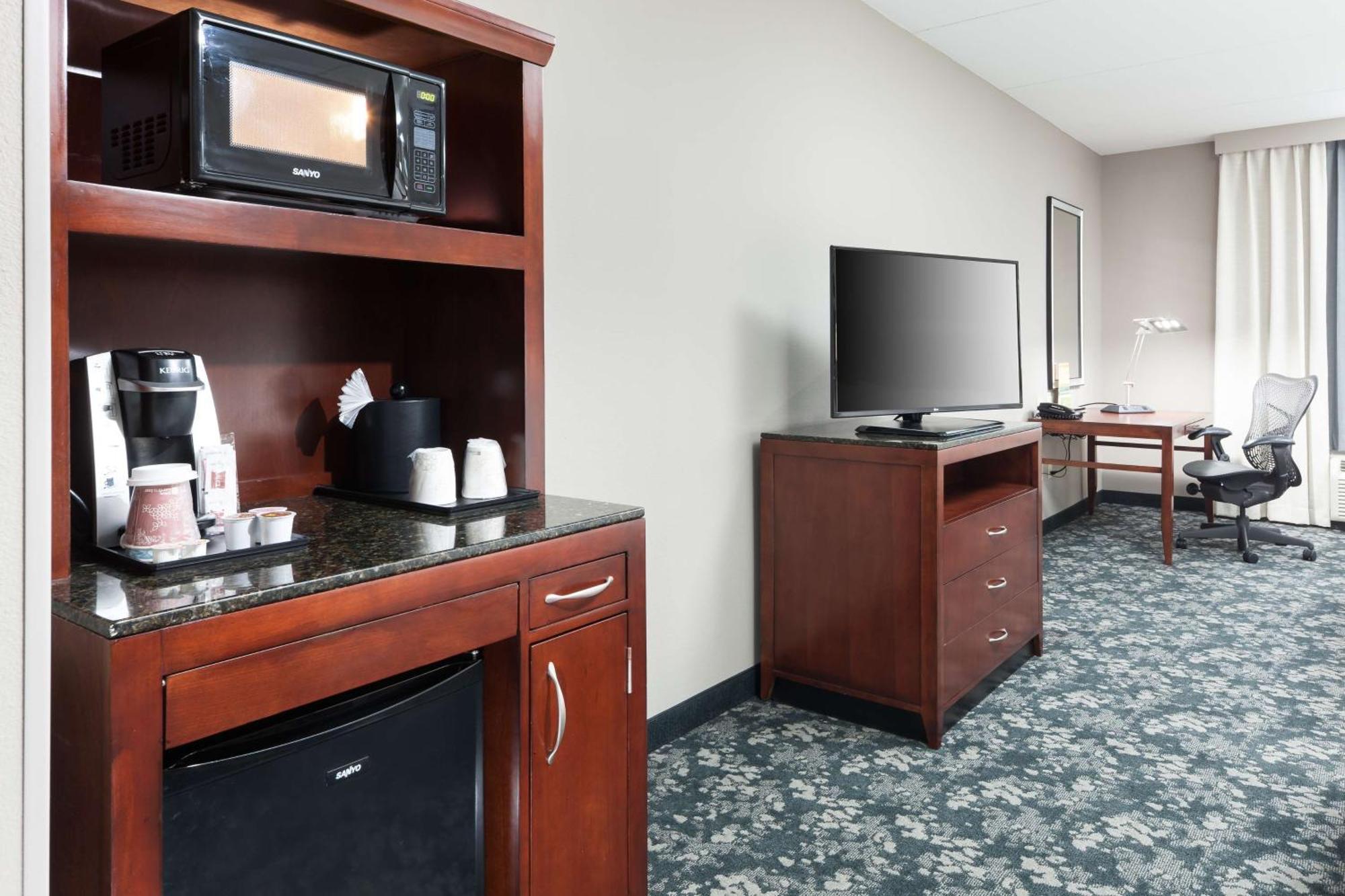Hilton Garden Inn Frisco Exteriör bild