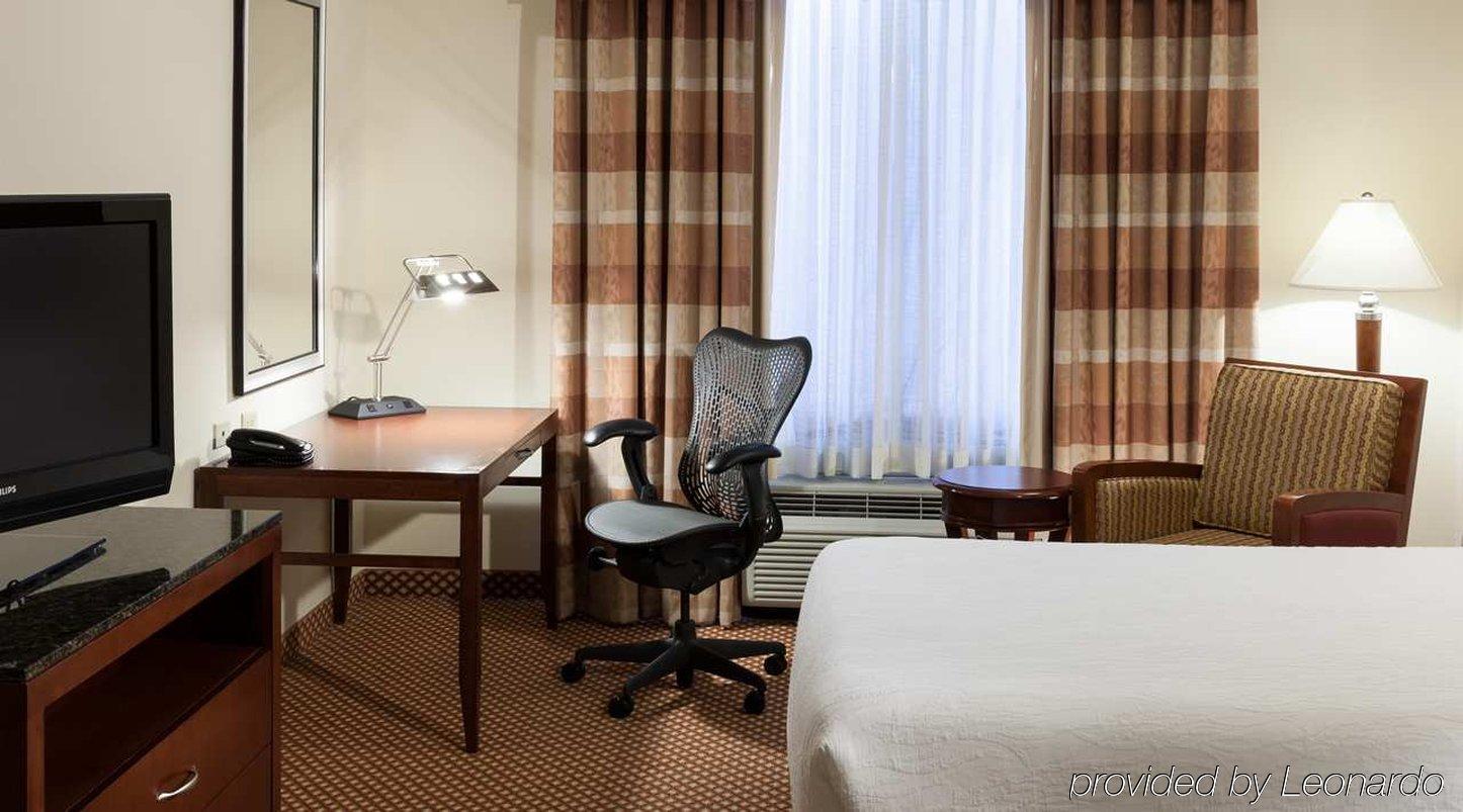 Hilton Garden Inn Frisco Exteriör bild